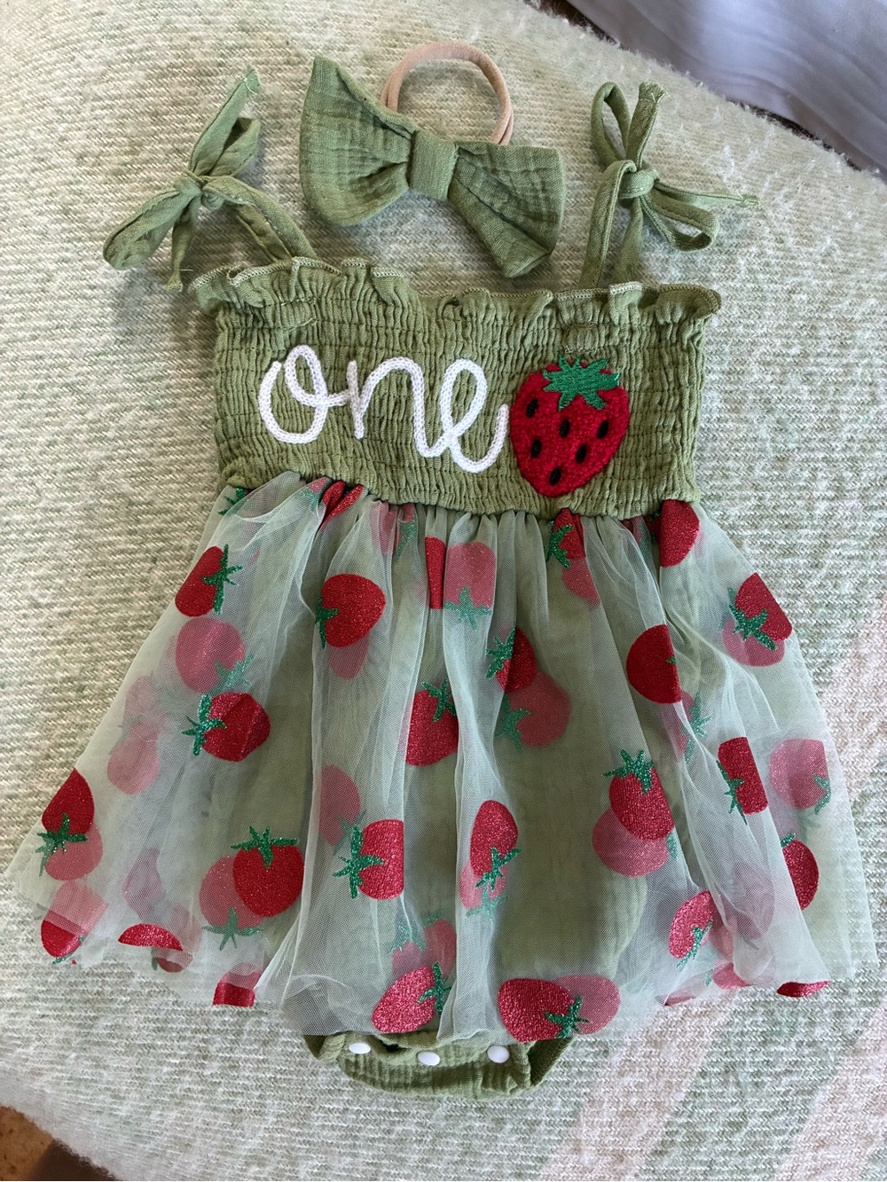 Baby’s first birthday outfit
